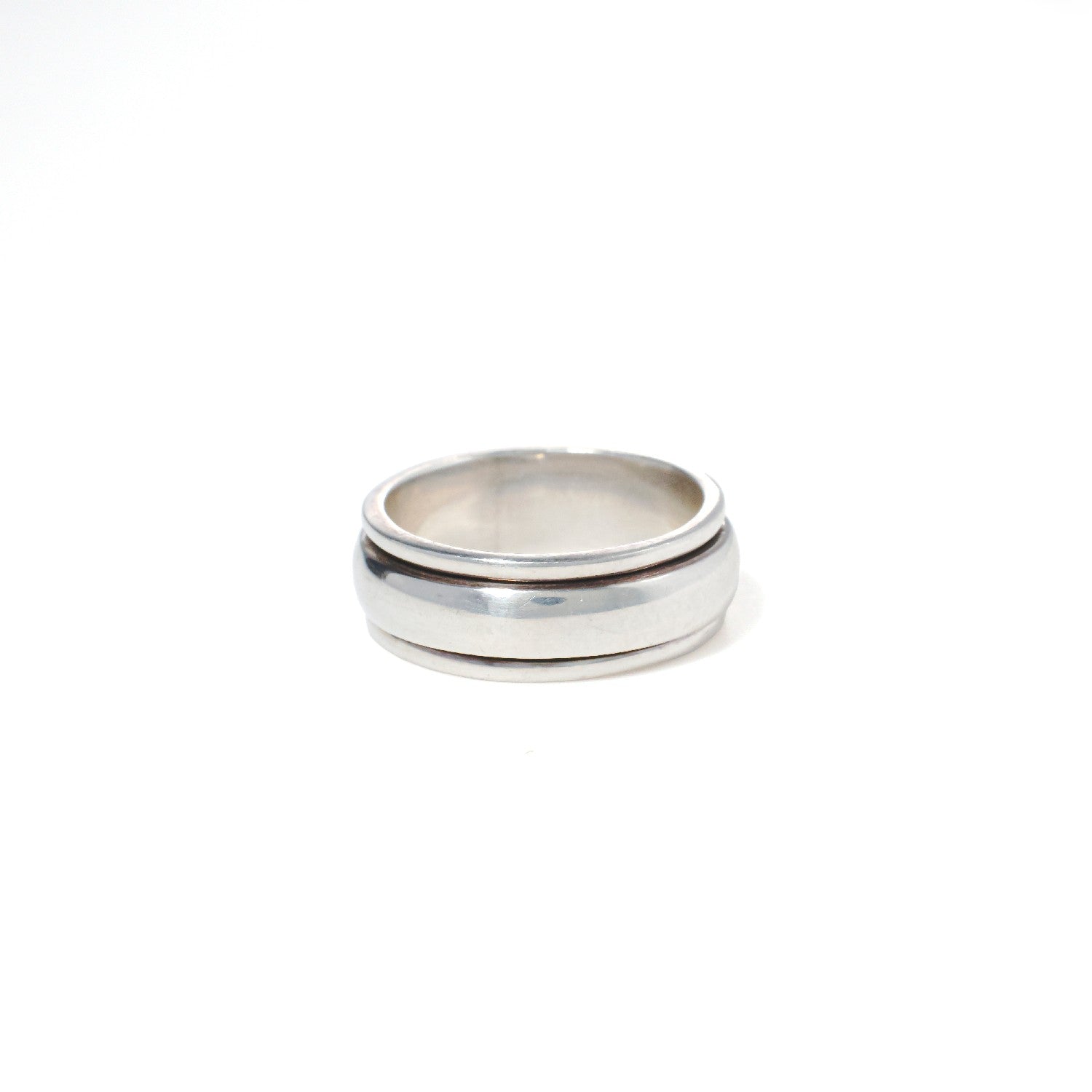 Plain Band Fluid Ring | Hallmark 925 Silver