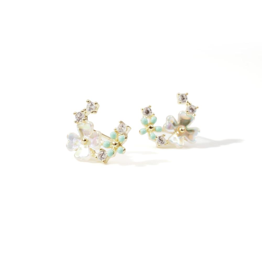 Silver earring, Silver earring for woman, Beautiful Silver earring, Oprata earring, flower earring, Nature earring, Pearl earrings
